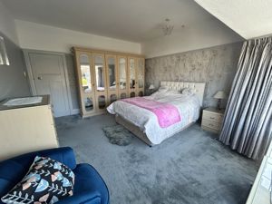 Photo 16- click for photo gallery